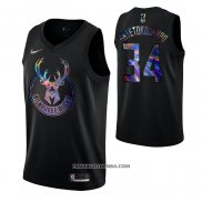 Maillot Milwaukee Bucks Giannis Antetokounmpo Iridescent Logo Noir